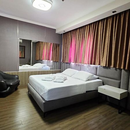 Hotel House Rishon LeZion Bagian luar foto
