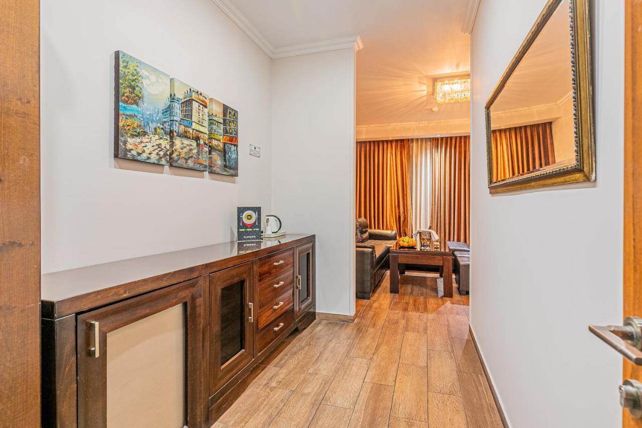 Hotel House Rishon LeZion Bagian luar foto